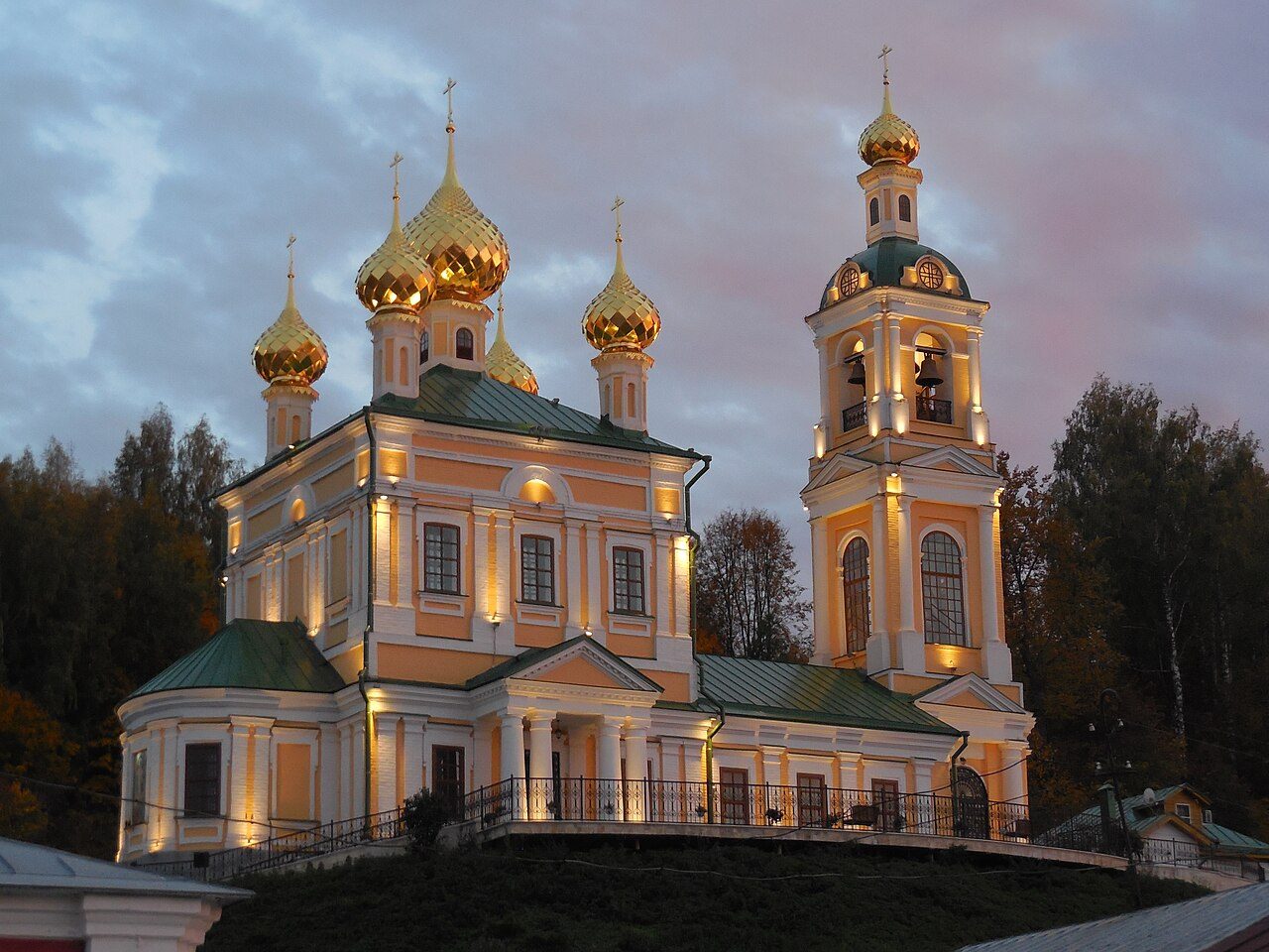 Воскресенская церковь — Плёс